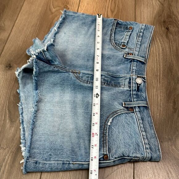Levi’s 501 High Rise Button Fly‎ Cut Off Blue Jean Shorts Size 30 - Picture 7 of 13